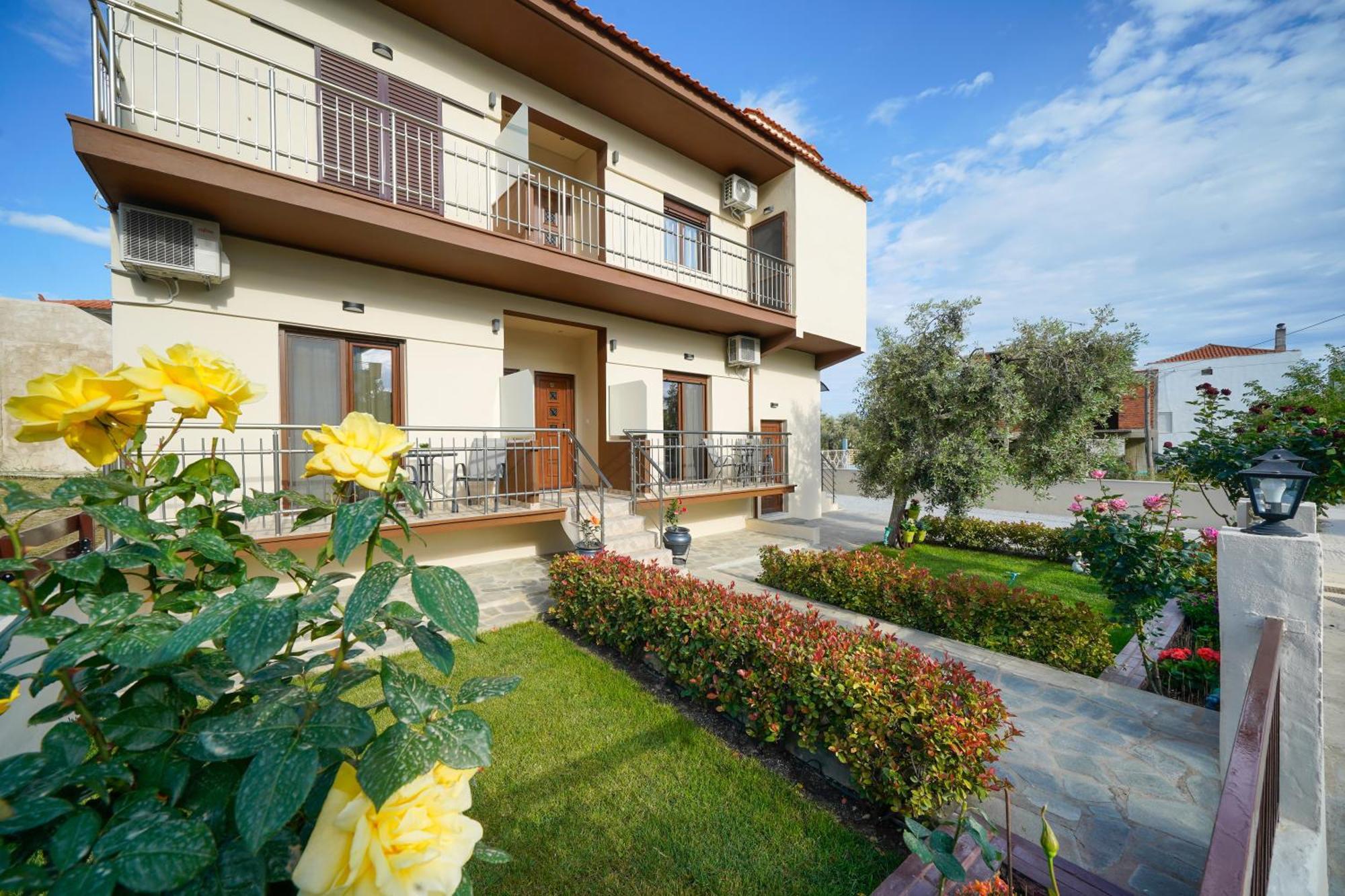 Maria Dina Apartments 1 Potos Bagian luar foto